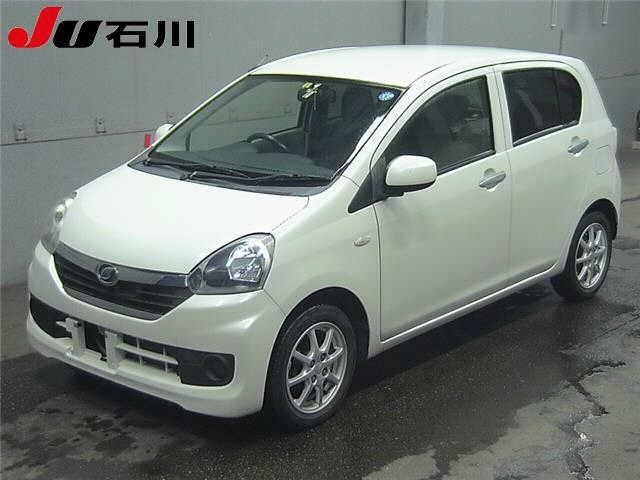 4228 Daihatsu Mira e s LA300S 2013 г. (JU Ishikawa)